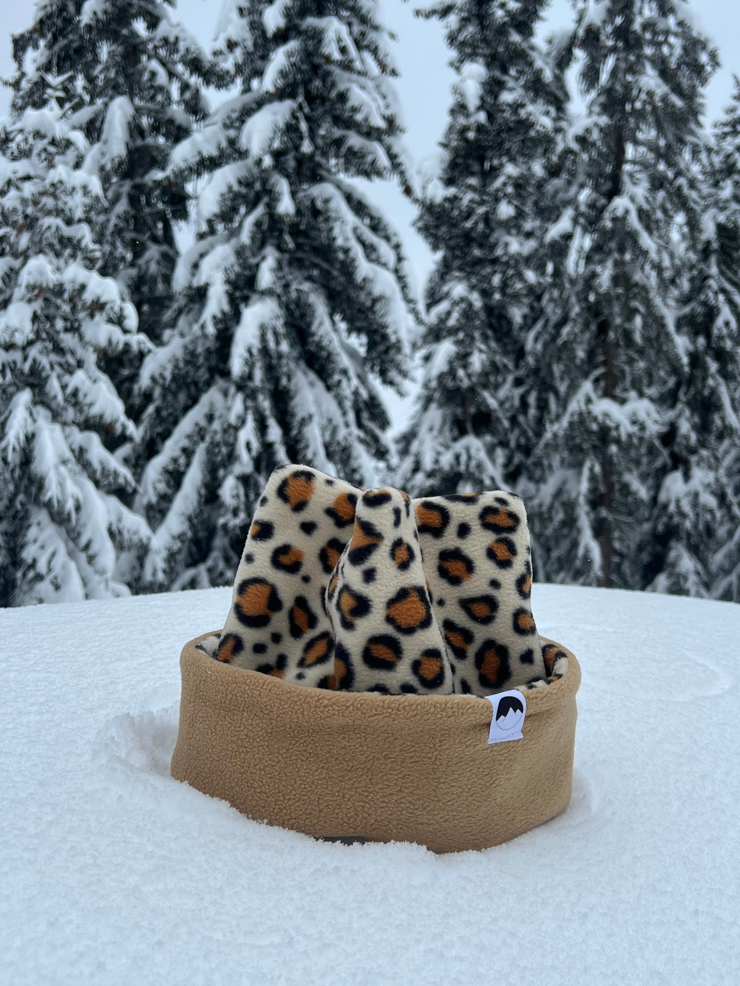 Leopard w/ Caramel