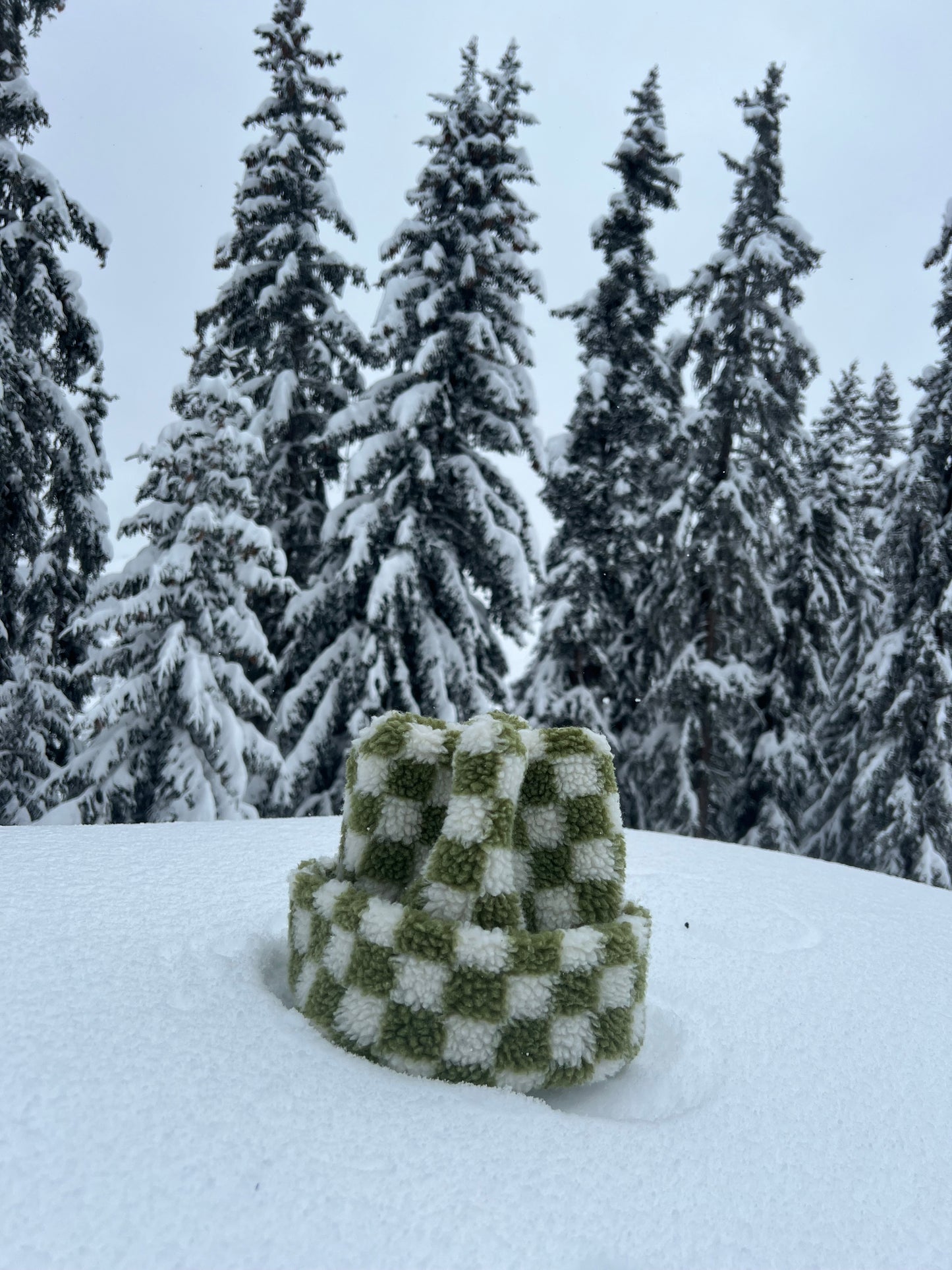 Green & White Chequered Sherpa