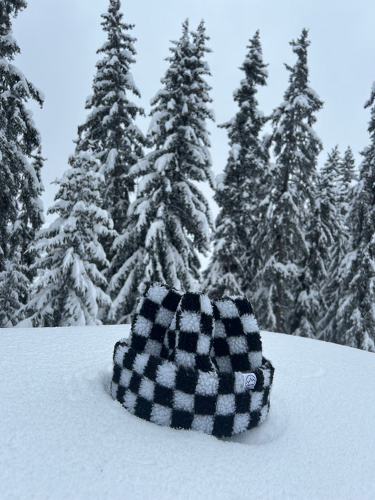Black & White Chequered Sherpa